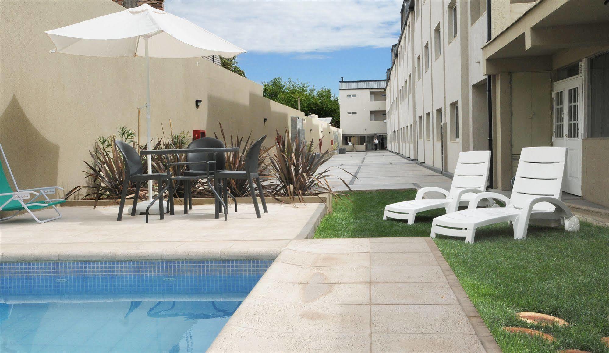 Soltigua Apart Hotel Мендоса Экстерьер фото